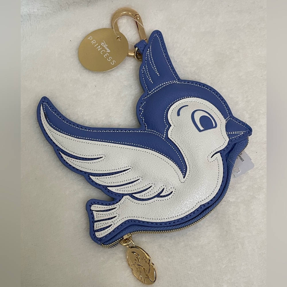 Bath & Body Works Blue Snow White Coin Purse New with tags